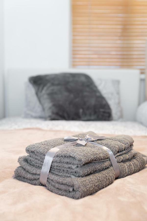 Luxury Central Newcastle Apartment 20 ภายนอก รูปภาพ